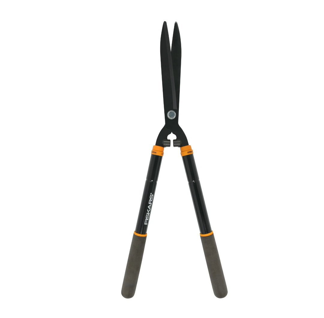 Fiskars Extendable Hedge Shears, 25-33" Adjustable Steel Clippers, Black